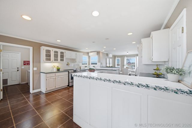 14011 S 177th West Avenue, Kellyville, OK 74039