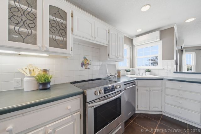 14011 S 177th West Avenue, Kellyville, OK 74039