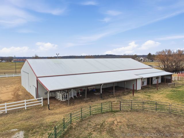 14011 S 177th West Avenue, Kellyville, OK 74039
