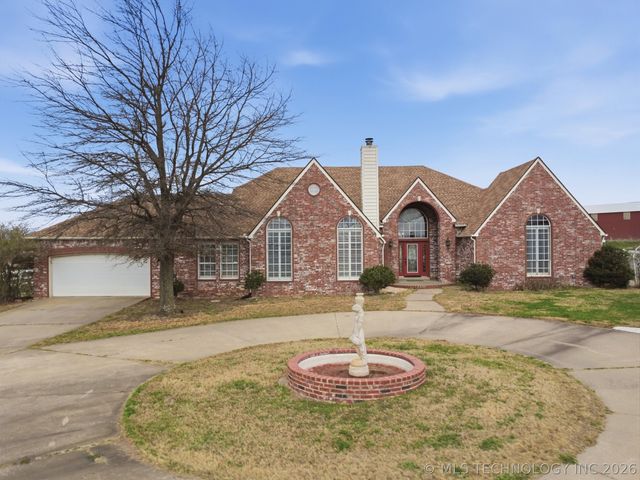 14011 S 177th West Avenue, Kellyville, OK 74039