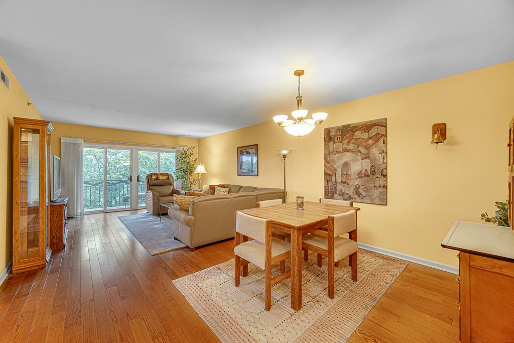 730 Creekside Drive 503, Mount Prospect, IL 60056 — photo 3