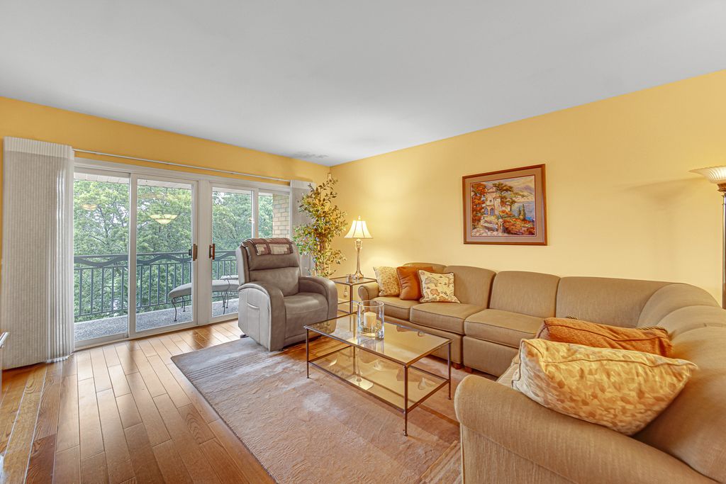 730 Creekside Drive 503, Mount Prospect, IL 60056 — photo 4