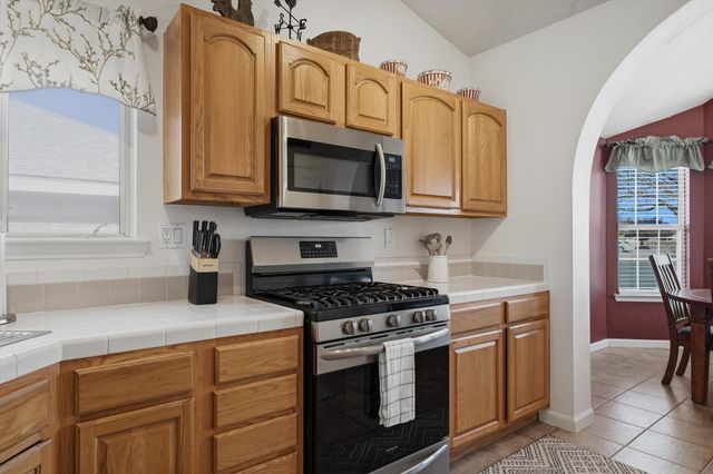 1770 Cerro Crestado Drive NW, Los Lunas, NM 87031