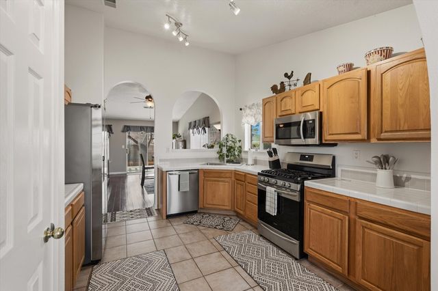 1770 Cerro Crestado Drive NW, Los Lunas, NM 87031