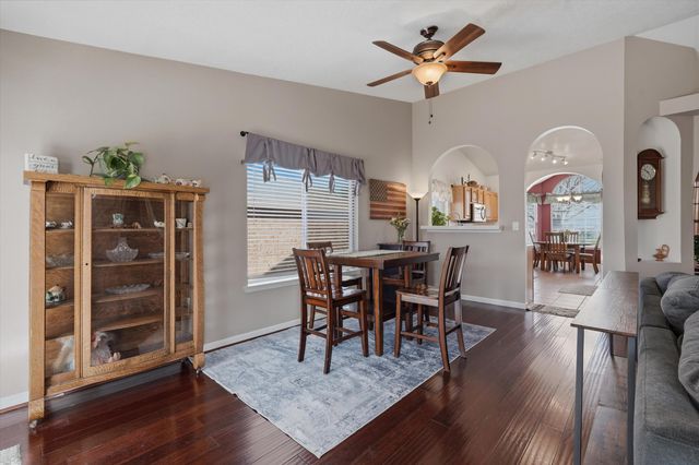 1770 Cerro Crestado Drive NW, Los Lunas, NM 87031