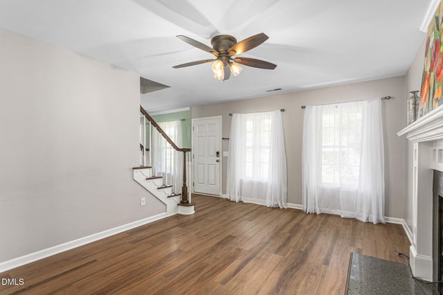 816 Hawthorn Ridge Drive, Whitsett, NC 27377