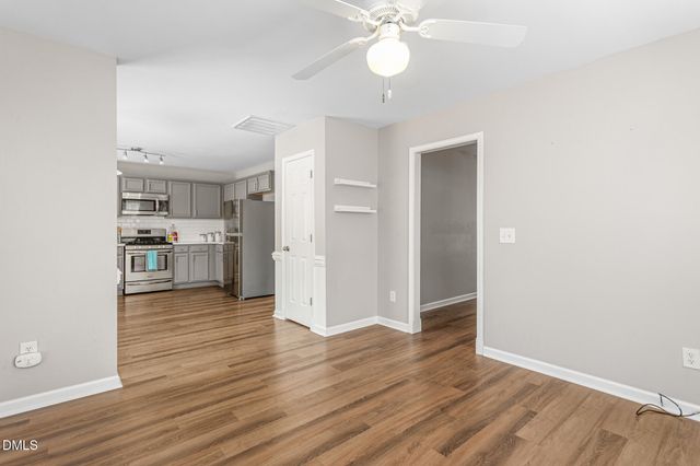 816 Hawthorn Ridge Drive, Whitsett, NC 27377