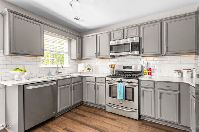 816 Hawthorn Ridge Drive, Whitsett, NC 27377