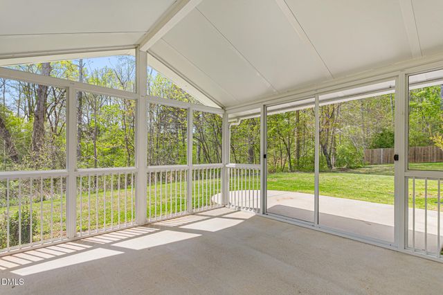 816 Hawthorn Ridge Drive, Whitsett, NC 27377
