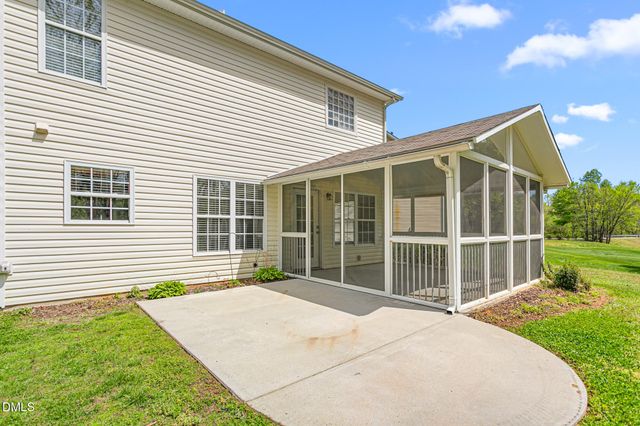 816 Hawthorn Ridge Drive, Whitsett, NC 27377