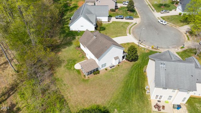 816 Hawthorn Ridge Drive, Whitsett, NC 27377
