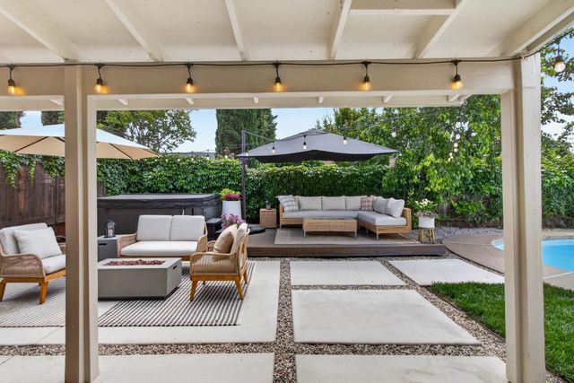 6755 Connemara Cir, Citrus Heights, CA 95621