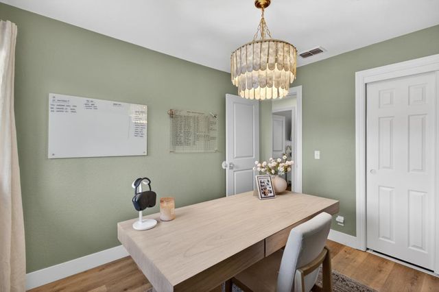 6755 Connemara Cir, Citrus Heights, CA 95621