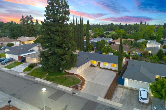 6755 Connemara Cir, Citrus Heights, CA 95621