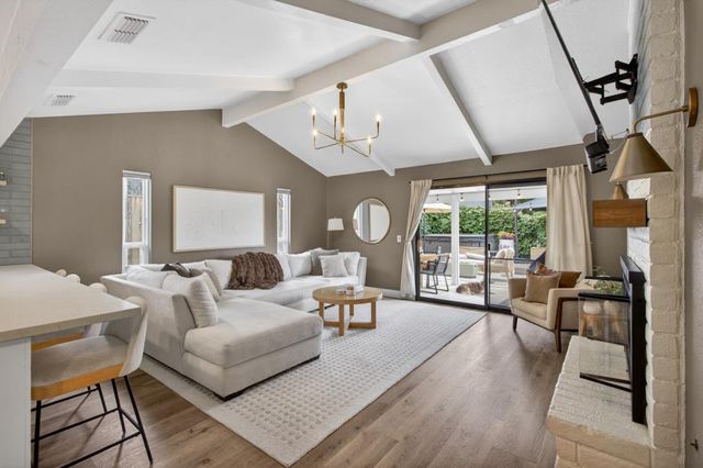 6755 Connemara Cir, Citrus Heights, CA 95621