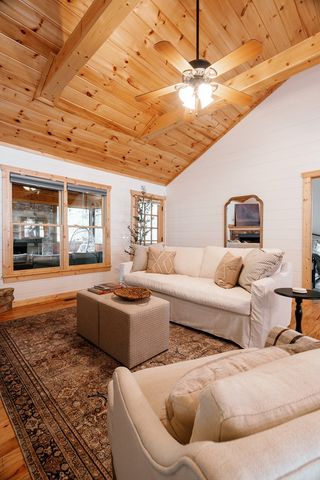 118 Matrix Lane, Ellijay, GA 30540