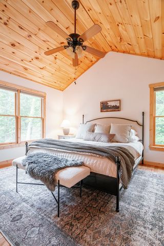 118 Matrix Lane, Ellijay, GA 30540