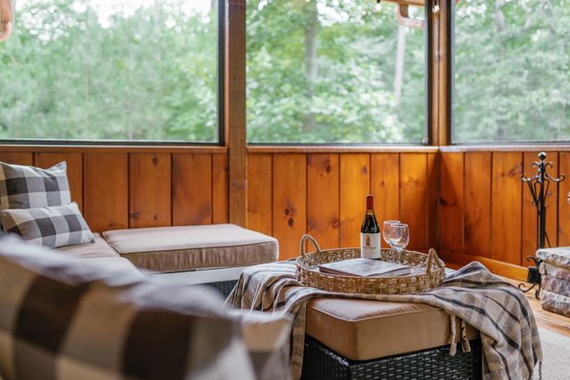 118 Matrix Lane, Ellijay, GA 30540