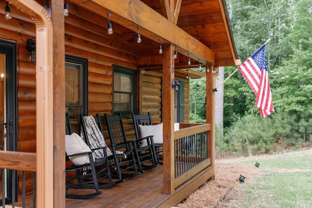 118 Matrix Lane, Ellijay, GA 30540