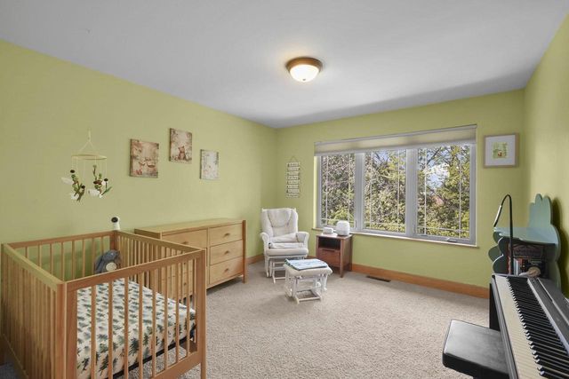 8724 Old Sauk Road, Middleton, WI 53562