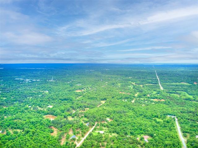 13501 S Luther Road, Newalla, OK 74857