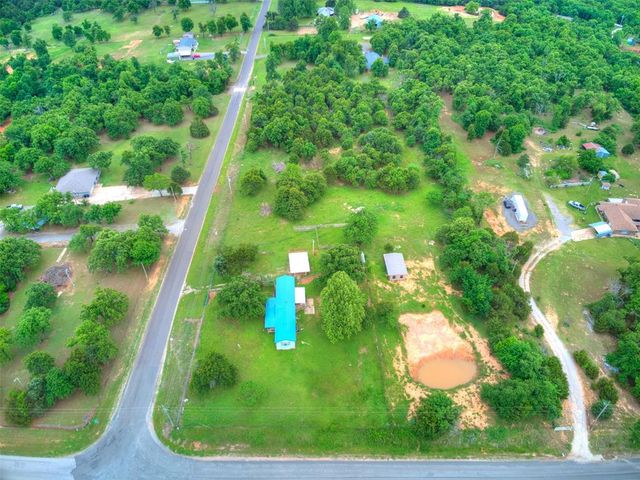 13501 S Luther Road, Newalla, OK 74857