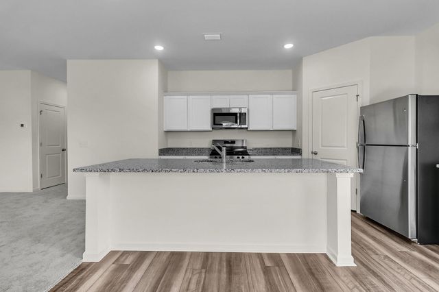 333 Sieders ST, Taylor, TX 76574
