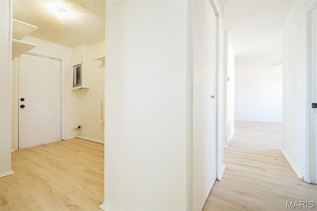 40 Saint Justin Drive, Sauget, IL 62206