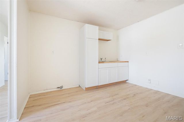 40 Saint Justin Drive, Sauget, IL 62206