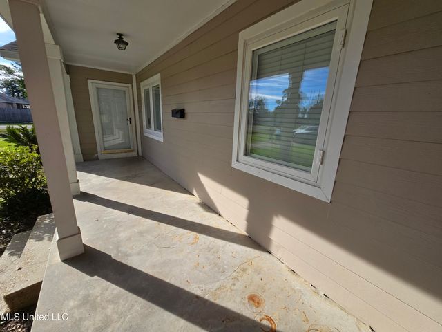 38 37th Street, Gulfport, MS 39507