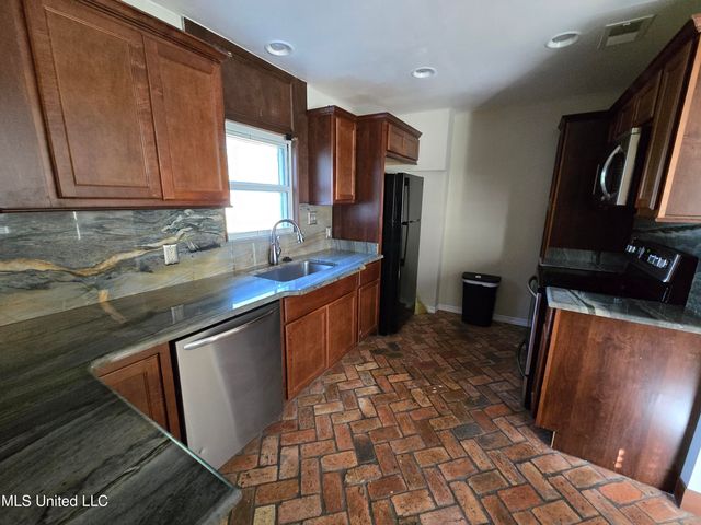 38 37th Street, Gulfport, MS 39507