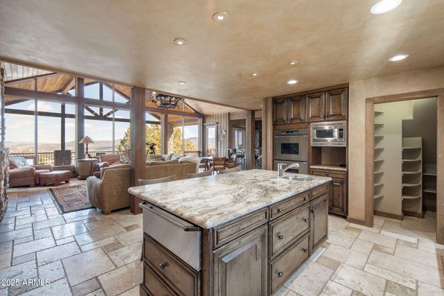 2158 FOREST MOUNTAIN Road, Prescott, AZ 86303