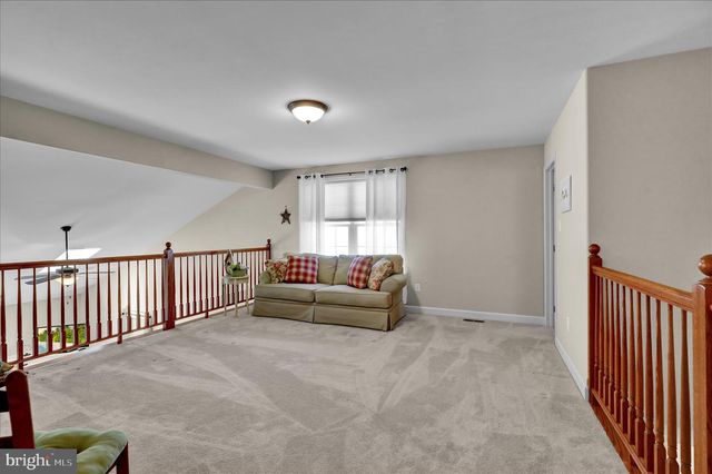 67 REGINA DR, Reading, PA 19608