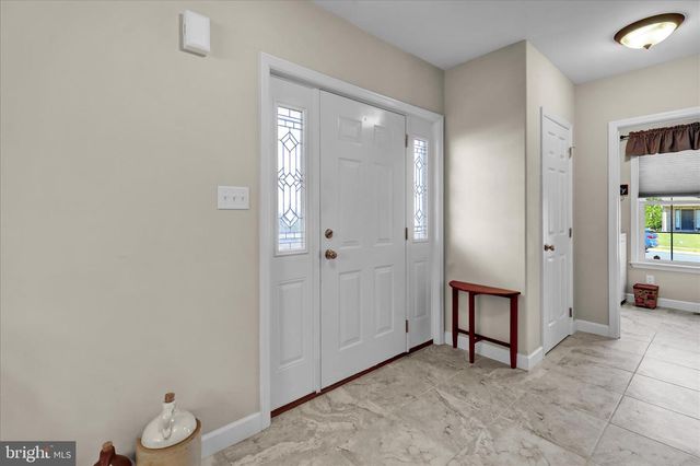 67 REGINA DR, Reading, PA 19608