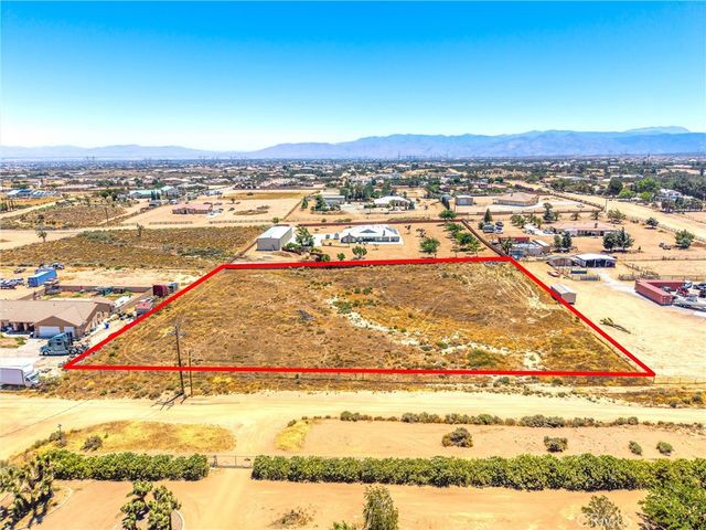 6589 Fremontia Road, Oak Hills, CA 92344