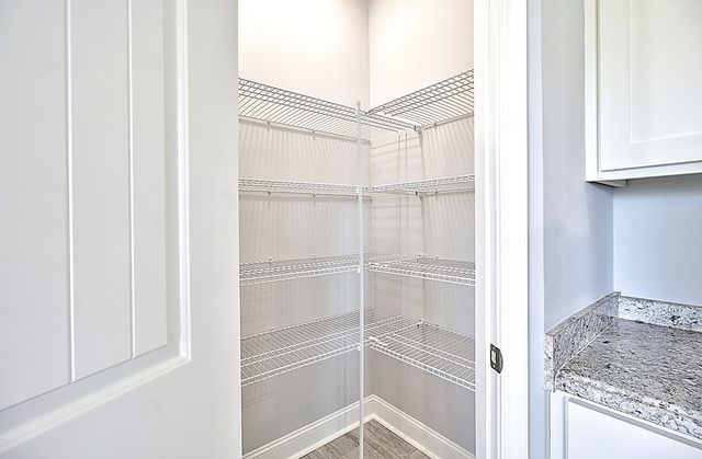 566 Burke Drive, Hinesville, GA 31313