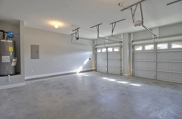 566 Burke Drive, Hinesville, GA 31313