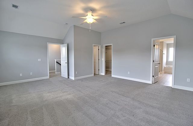 566 Burke Drive, Hinesville, GA 31313