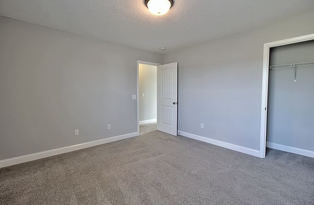 566 Burke Drive, Hinesville, GA 31313