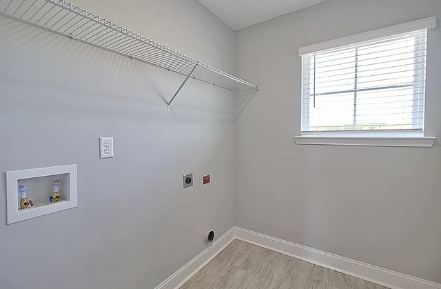 566 Burke Drive, Hinesville, GA 31313