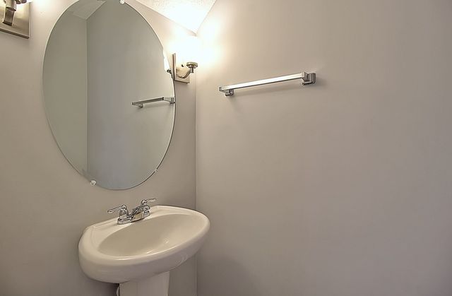 566 Burke Drive, Hinesville, GA 31313