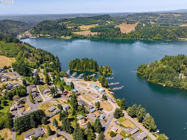 103 LAKESIDE Dr, Mossyrock, WA 98564