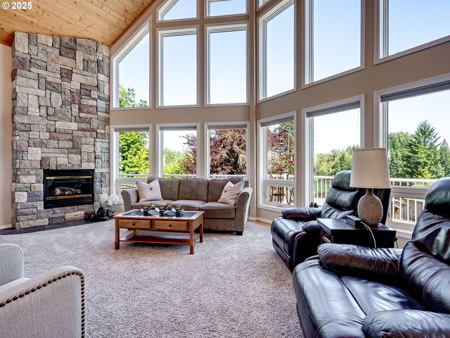 103 LAKESIDE Dr, Mossyrock, WA 98564