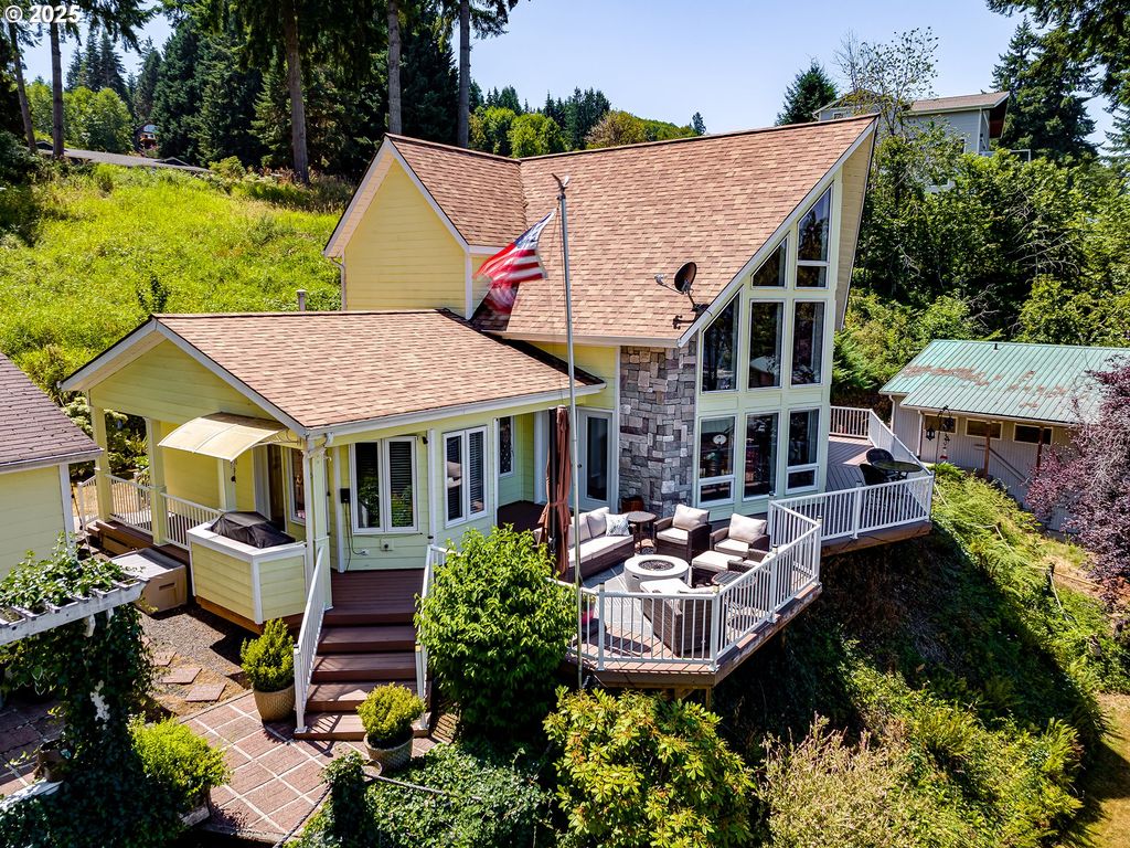 103 LAKESIDE Dr, Mossyrock, WA 98564