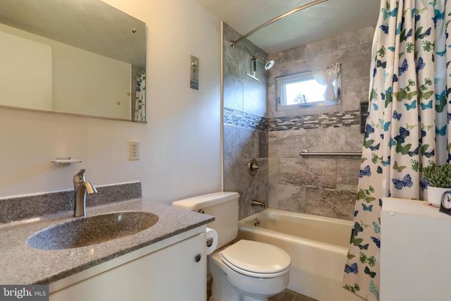 204 OAK ST, Richland, PA 17087