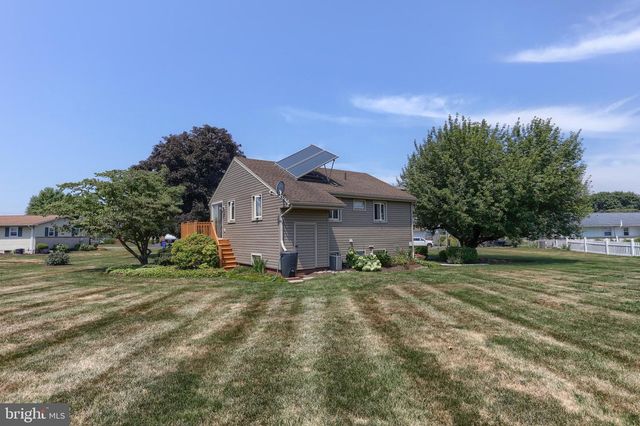 204 OAK ST, Richland, PA 17087
