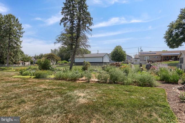 204 OAK ST, Richland, PA 17087
