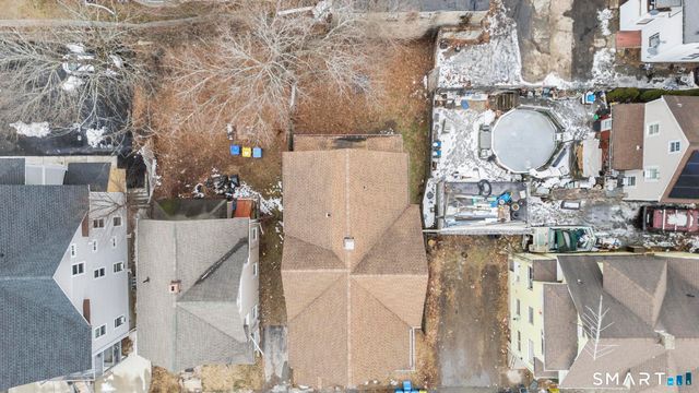 16 Plaza Avenue, Waterbury, CT 06710