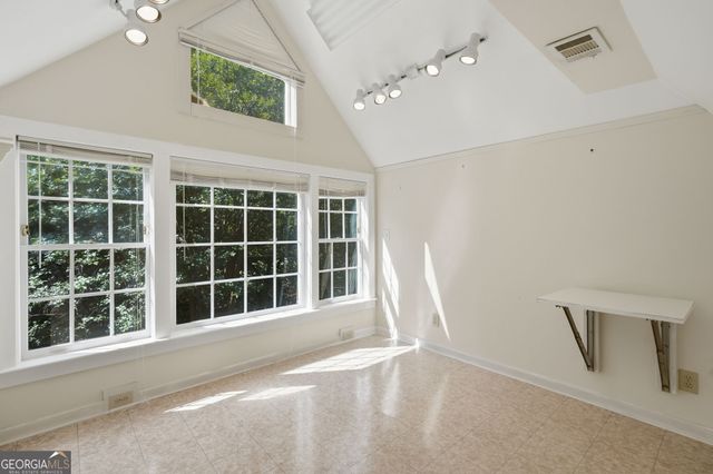 2285 Littlebrooke Trace, Dunwoody, GA 30338