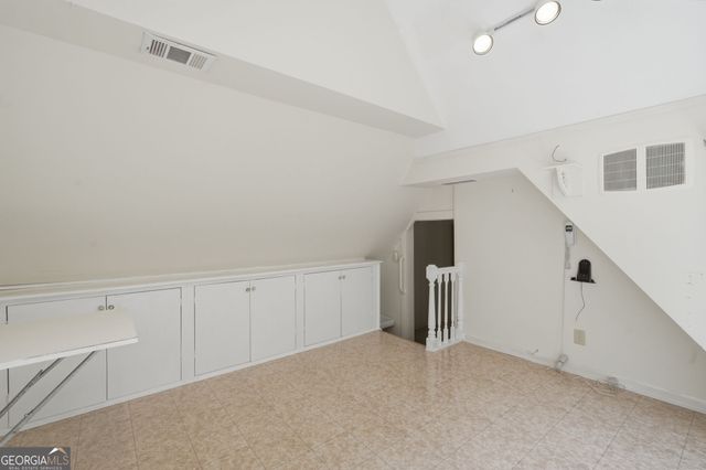 2285 Littlebrooke Trace, Dunwoody, GA 30338